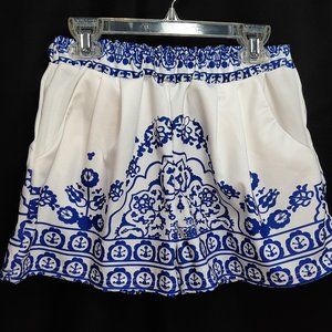 Women Summer Shorts Size small elastic waist